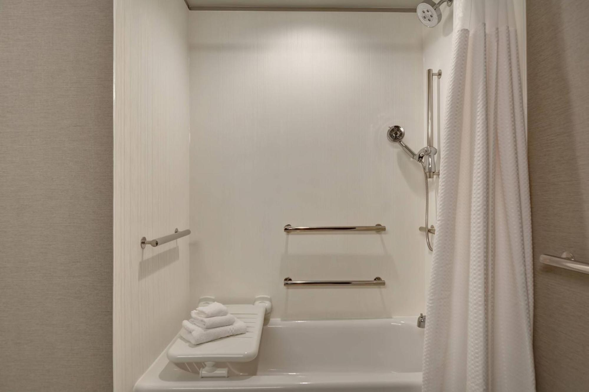 Hotel Courtyard By Marriott Jackson Madison Esterno foto