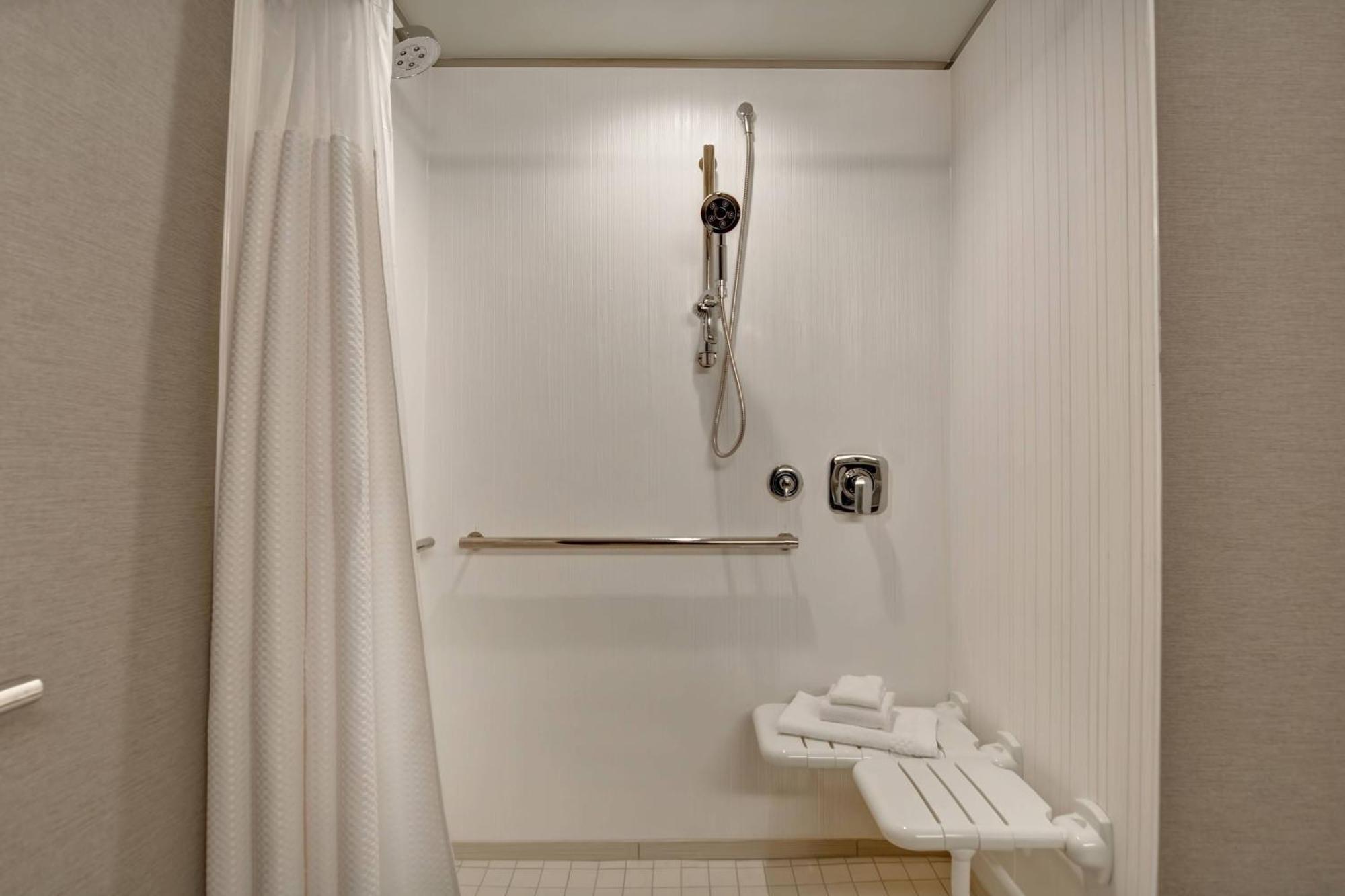 Hotel Courtyard By Marriott Jackson Madison Esterno foto